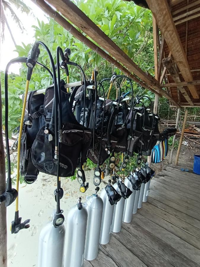 Warahnus Dive Homestay Kri Eksteriør billede